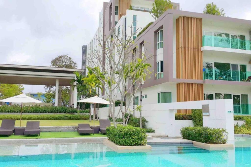 Cozy Modern Room With Stunning Lake & Mountain View Chiang Mai Exterior photo