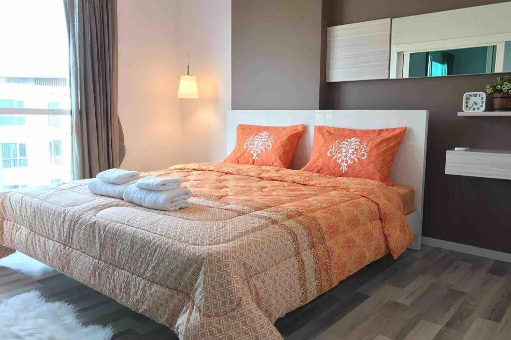 Cozy Modern Room With Stunning Lake & Mountain View Chiang Mai Exterior photo